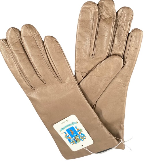 Portolano Accessories | Portolano Womens Taupe 100% Leather Cashmere-Lined Gloves Size 7.5 Medlarge | Color: Tan | Size: Os | Thriftobsession's Closet